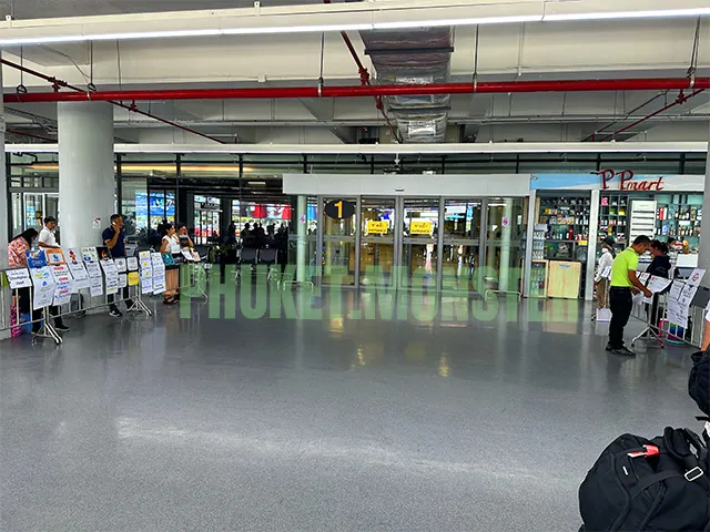 From Flight to Ferry: Navigating Phuket Airport to Rassada Pier Transfer
